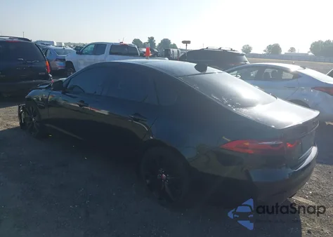 2022 Jaguar Xf Se P250 Rwd Automatic z USA, uszkodzony, nr VIN SAJBG4FX2NCY91237